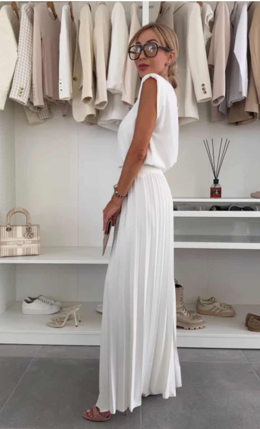 AXELLE | Elegantní outfit prodlužující siluetu