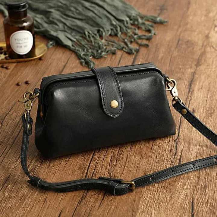 Ivy - Mini kožená crossbody taška